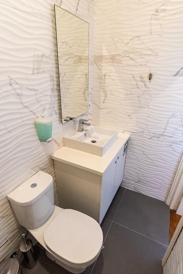 Zd Moreira Flats B By Portoproperties4you * Oporto